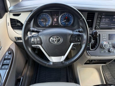 2019 Toyota Sienna XLE 8-Passenger