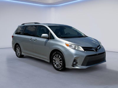 2019 Toyota Sienna XLE 8-Passenger
