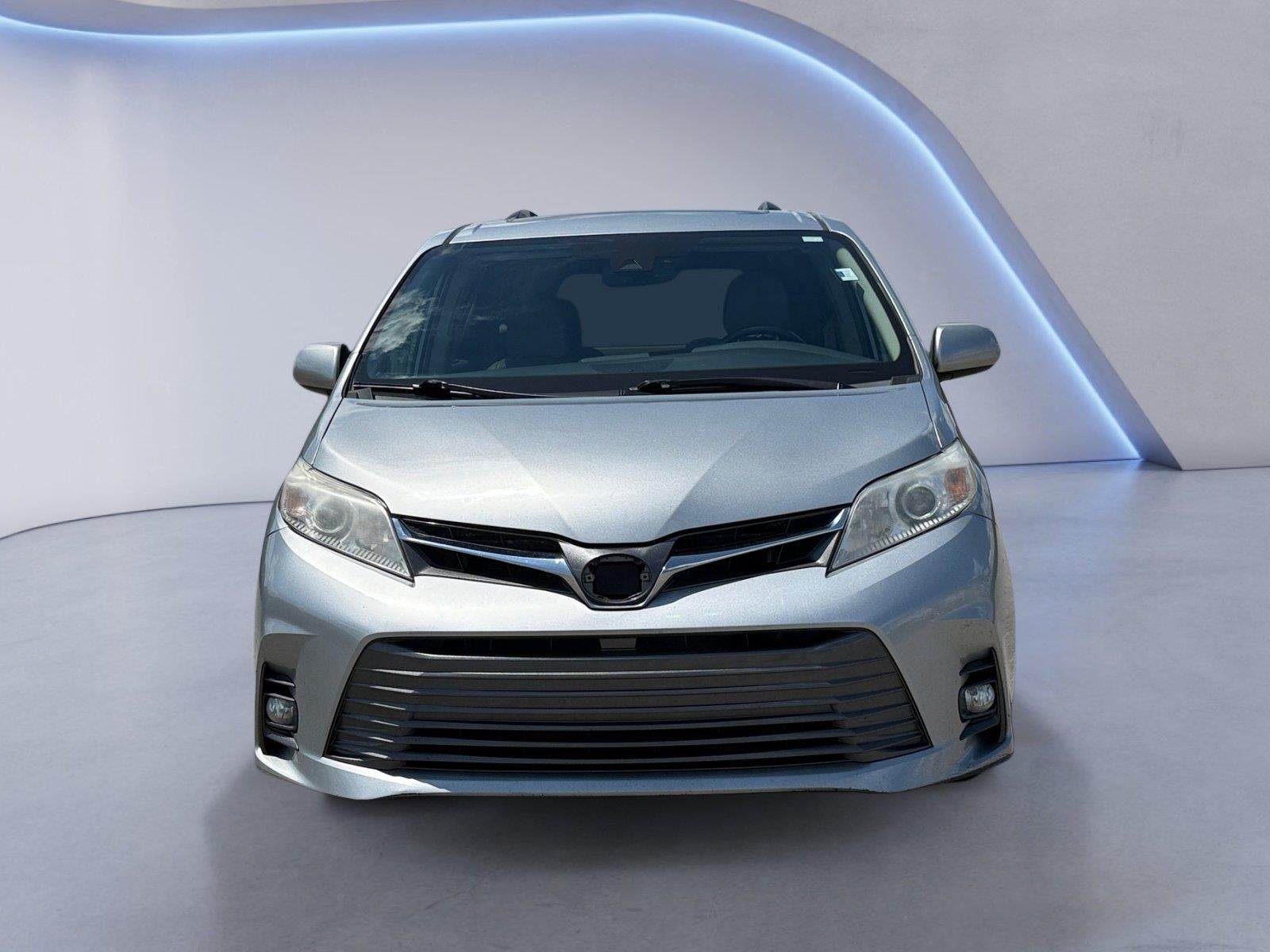 2019 Toyota Sienna XLE 8-Passenger