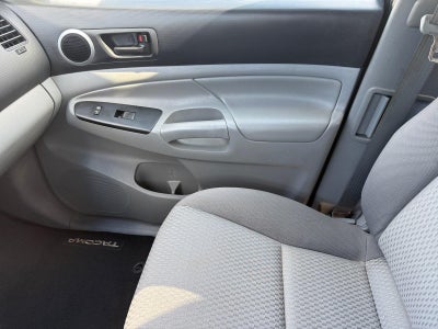 2014 Toyota Tacoma Base