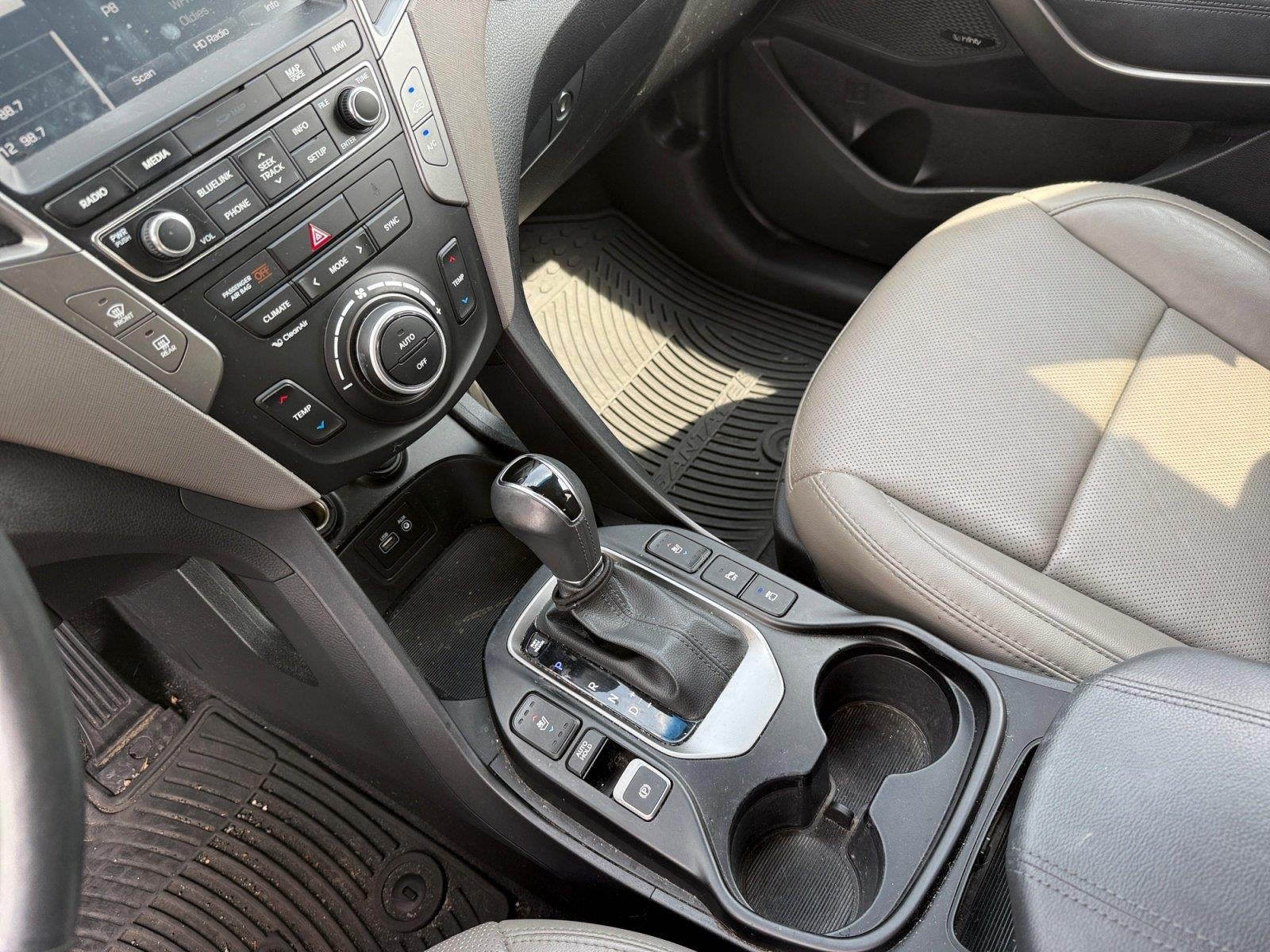 2017 Hyundai Santa Fe Sport 2.0T Ultimate