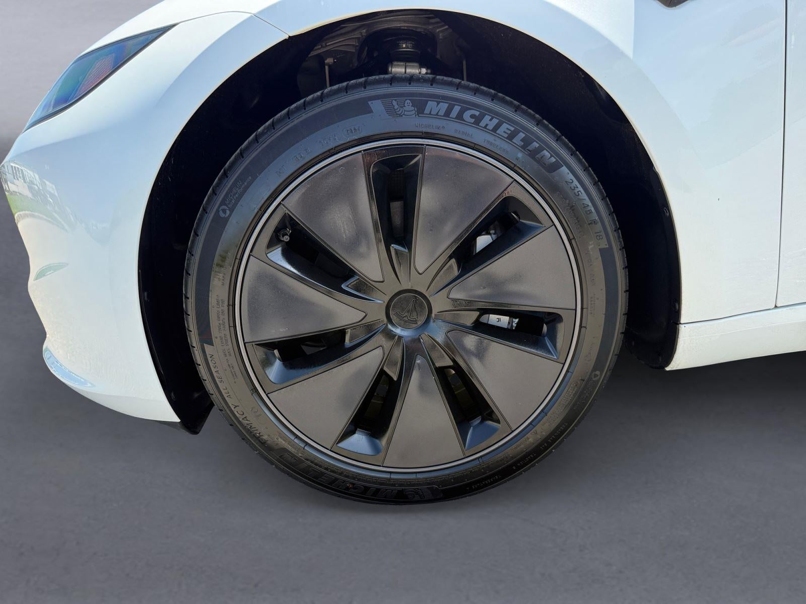 2025 Tesla Model 3 Standard