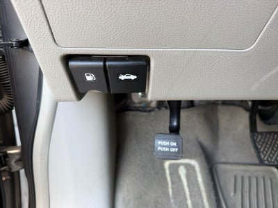 2015 Nissan Quest SV