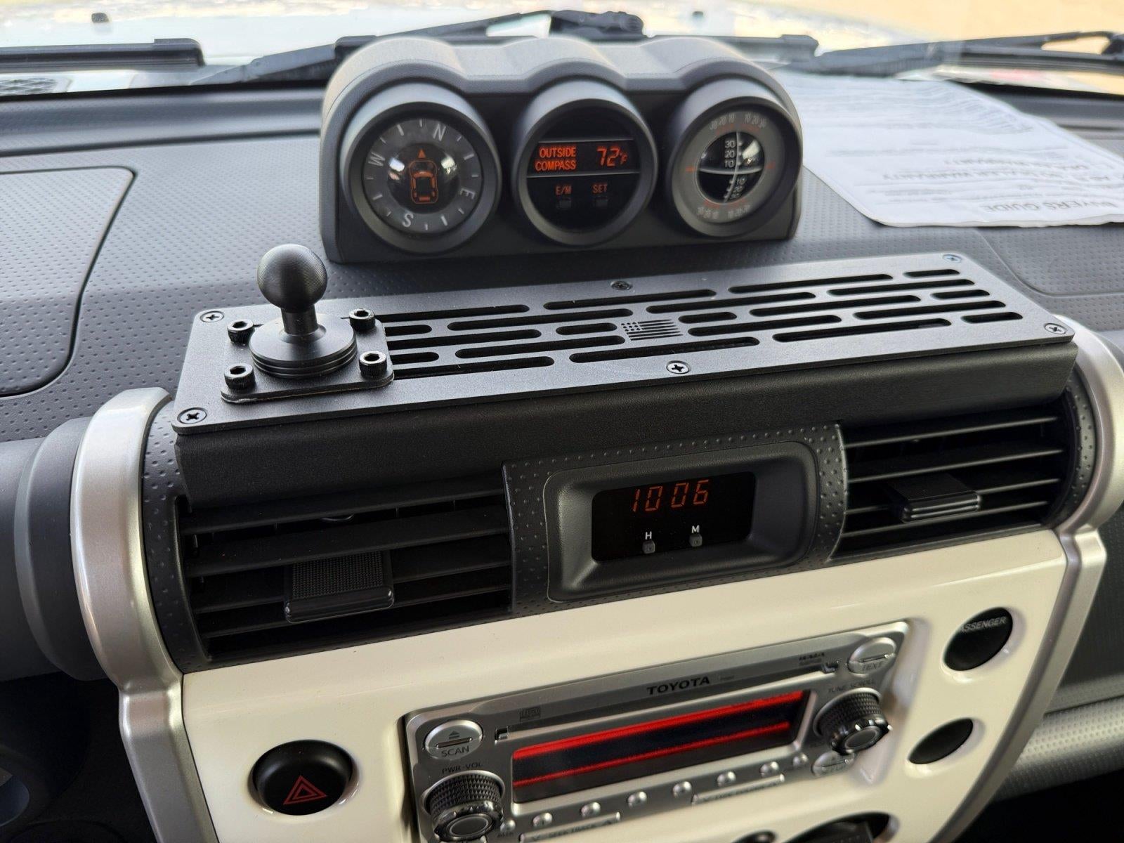 2012 Toyota FJ Cruiser Base