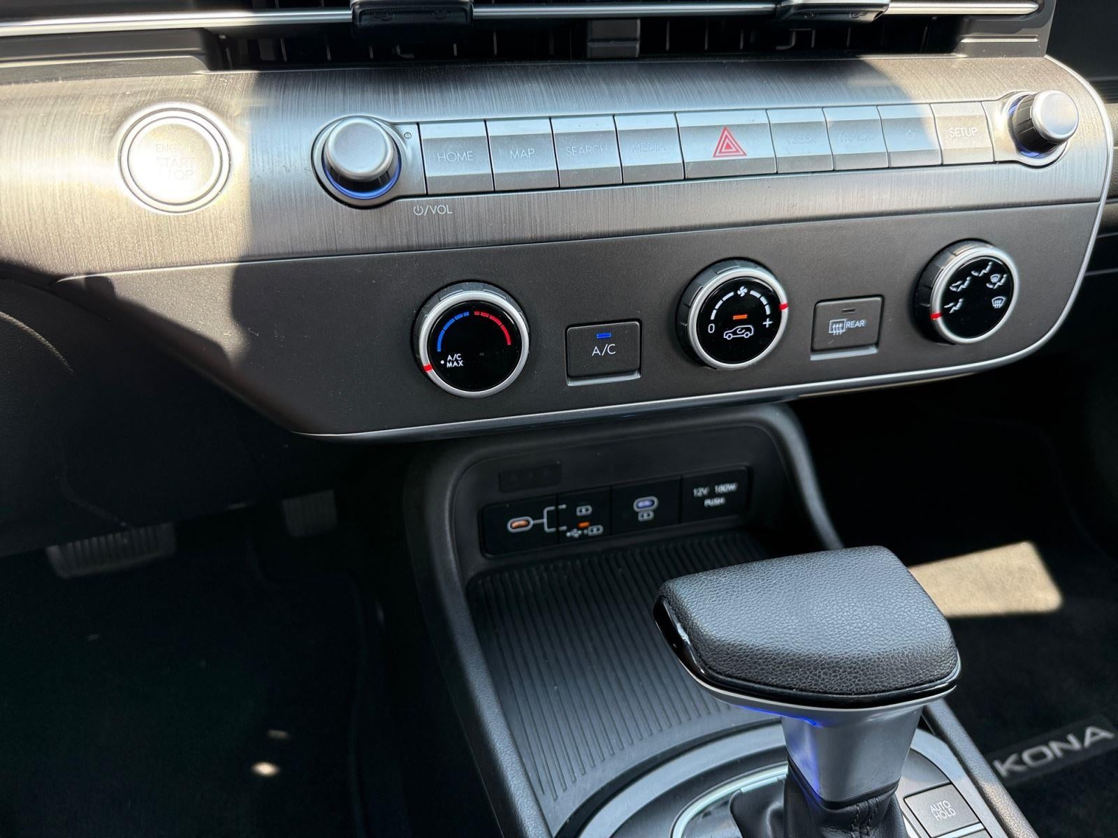 2024 Hyundai Kona SE