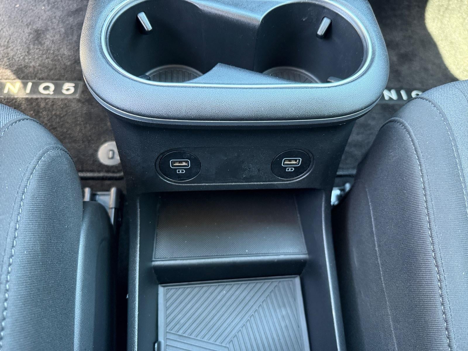 2024 Hyundai IONIQ 5 SE