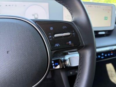 2024 Hyundai IONIQ 5 SE