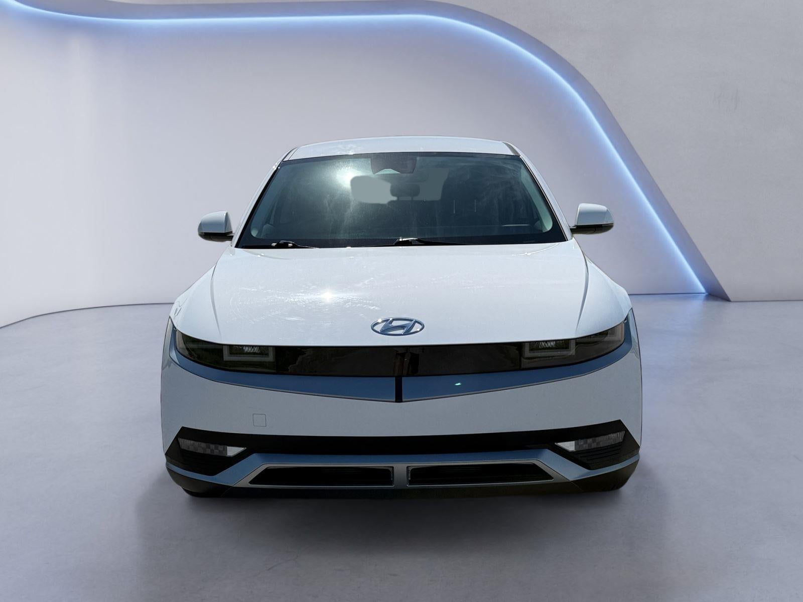 2024 Hyundai IONIQ 5 SE