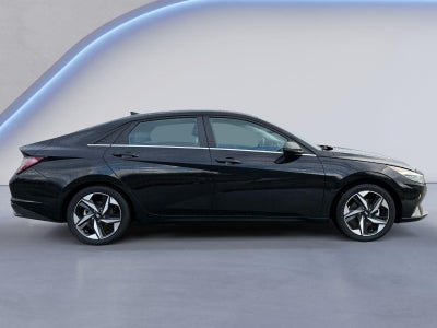 2022 Hyundai Elantra Hybrid Limited