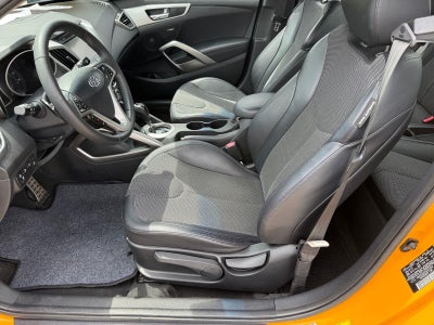 2012 Hyundai Veloster w/Black Int