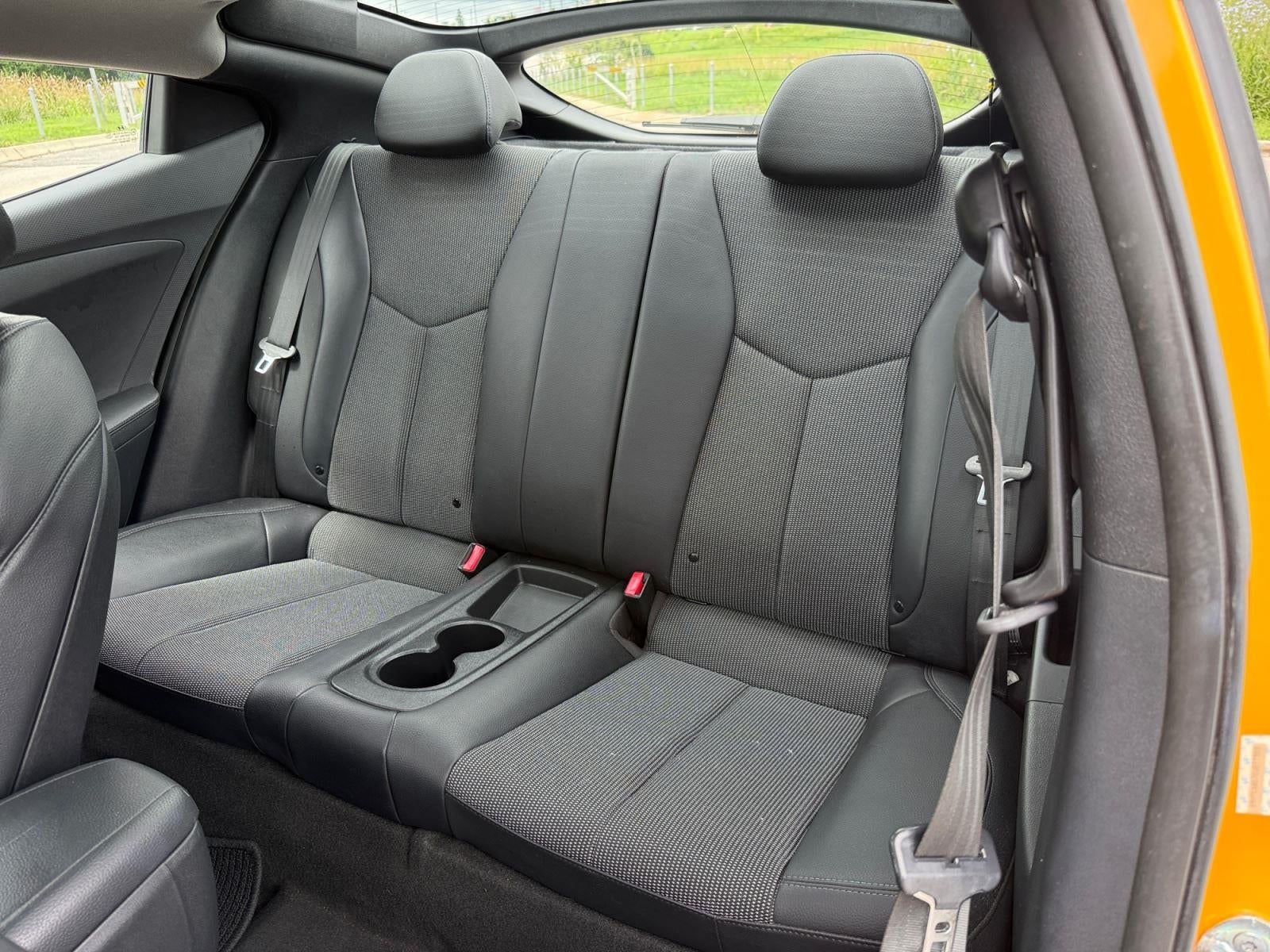 2012 Hyundai Veloster w/Black Int