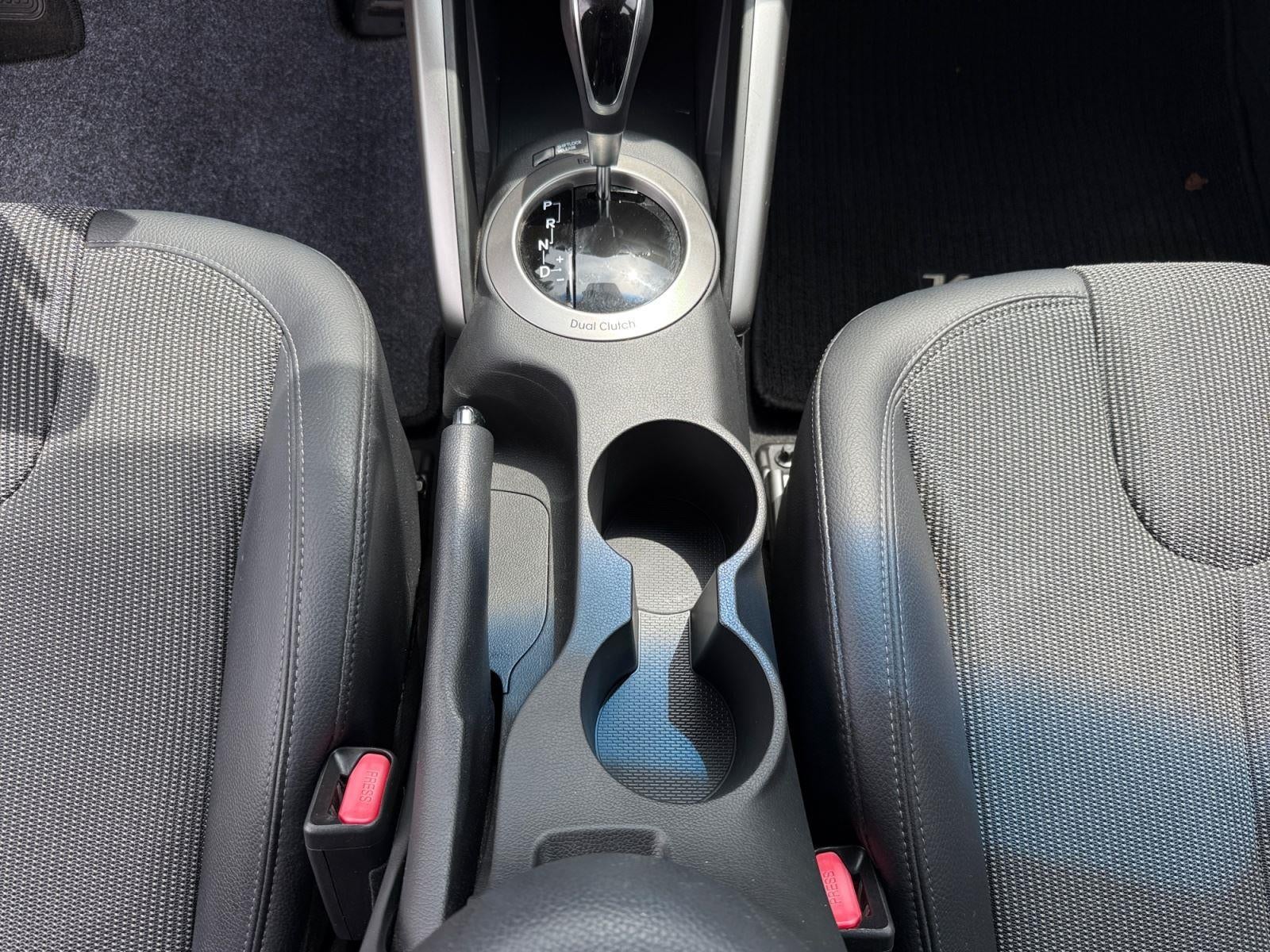 2012 Hyundai Veloster w/Black Int