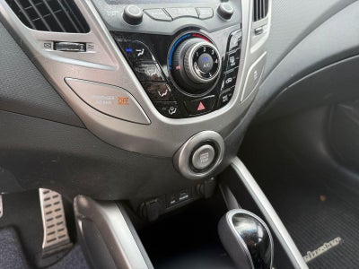 2012 Hyundai Veloster w/Black Int