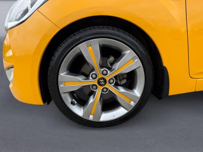 2012 Hyundai Veloster w/Black Int