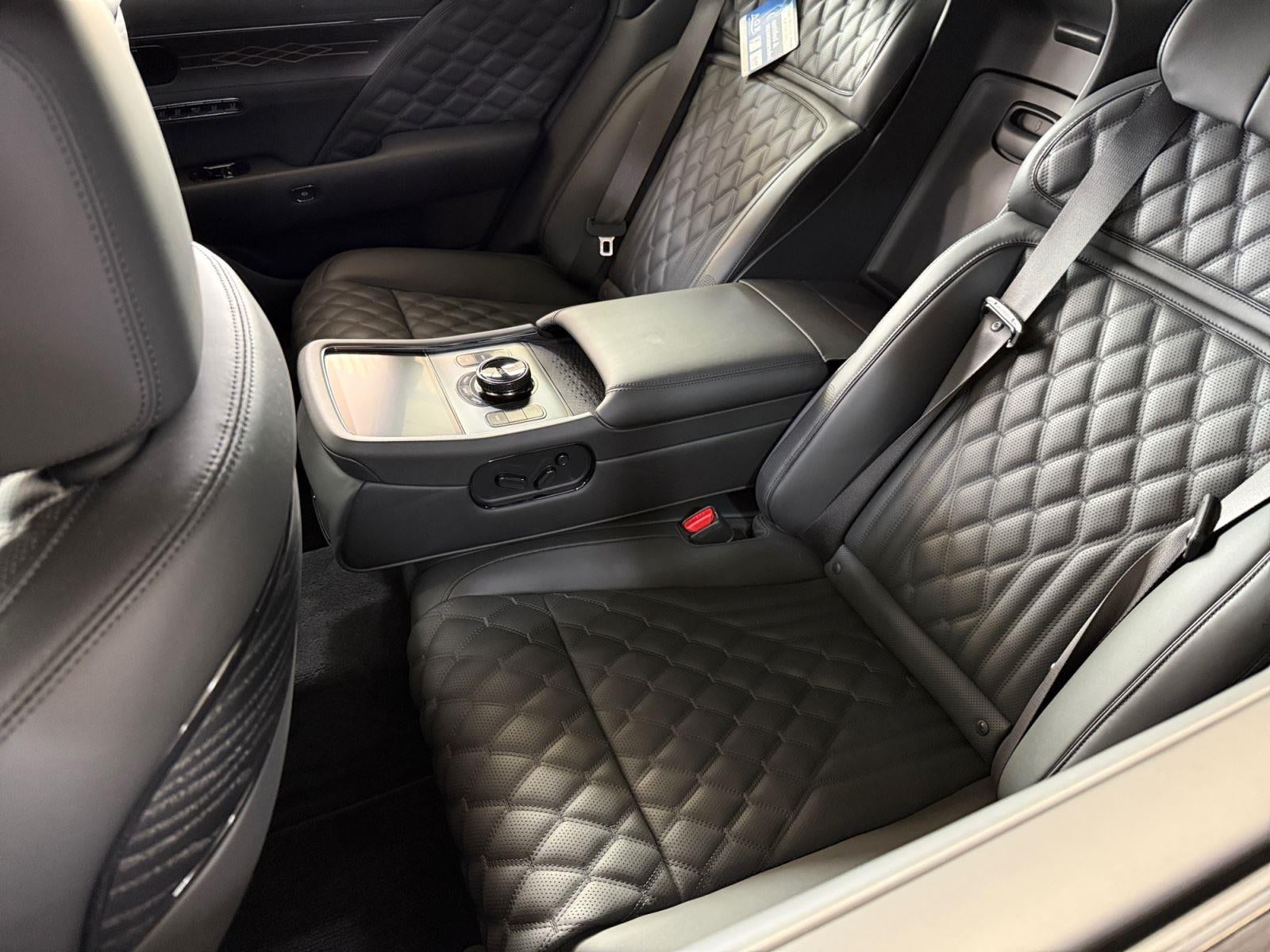 2026 Genesis G90 3.5T e-SC Prestige Black