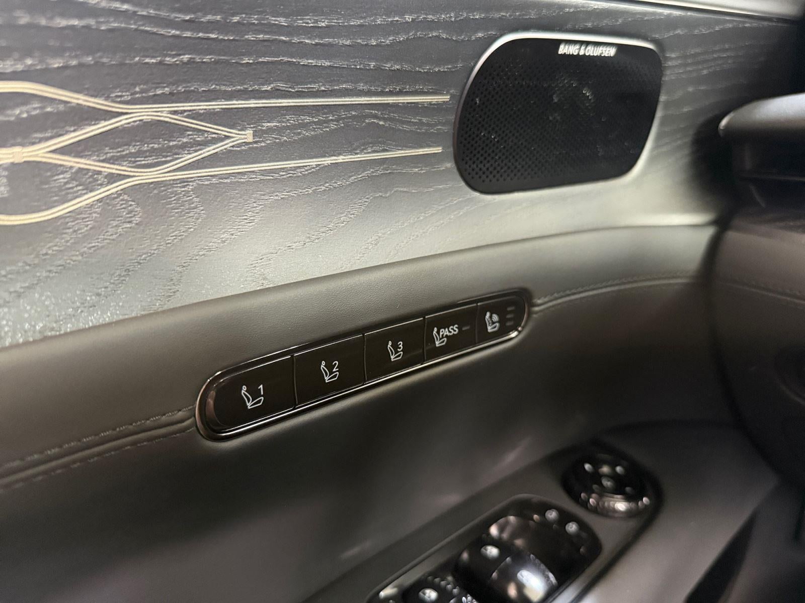 2026 Genesis G90 3.5T e-SC Prestige Black