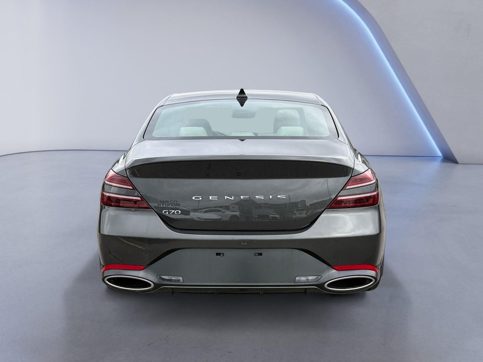 2025 Genesis G70 2.5T