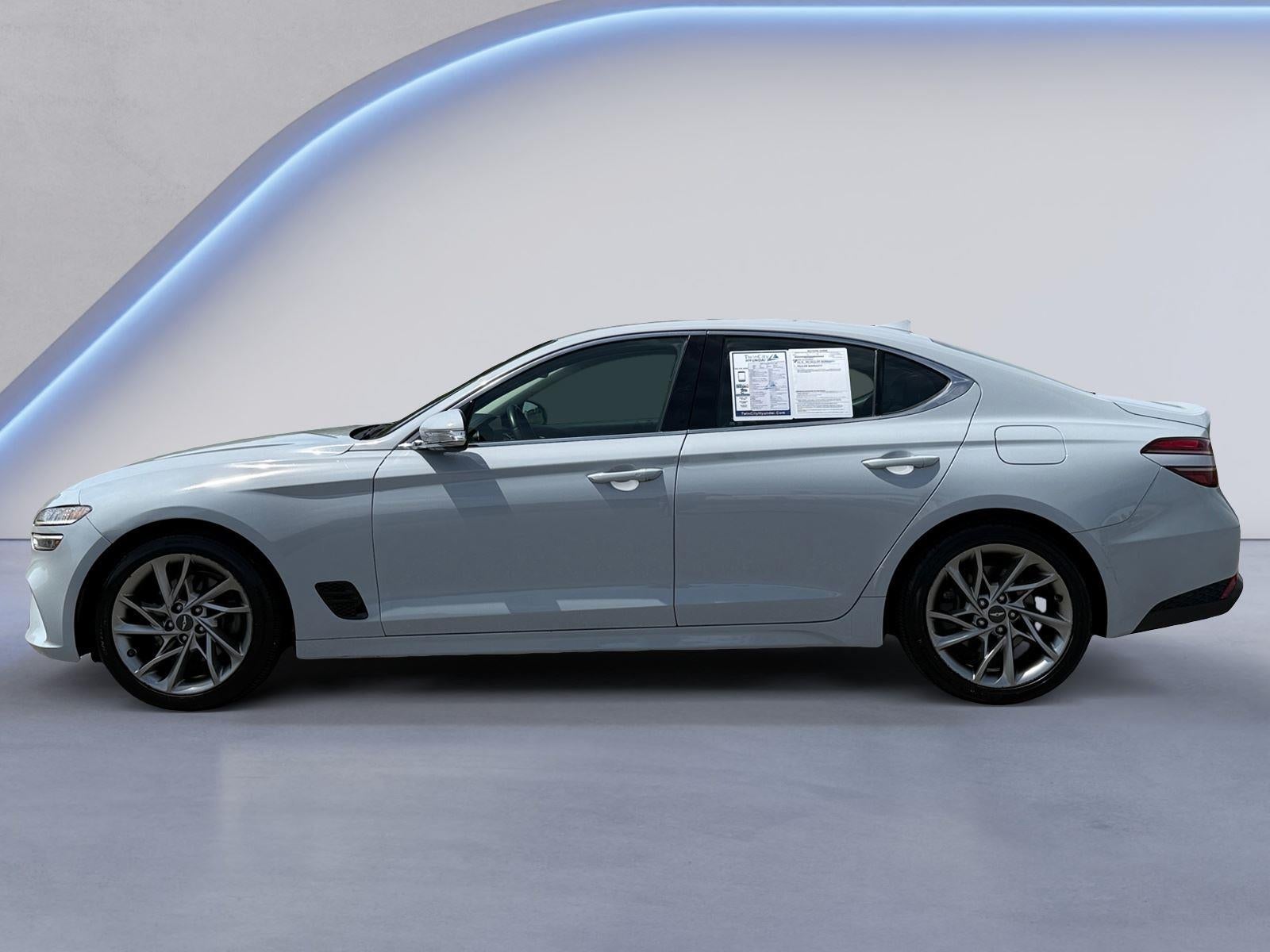 2022 Genesis G70 2.0T