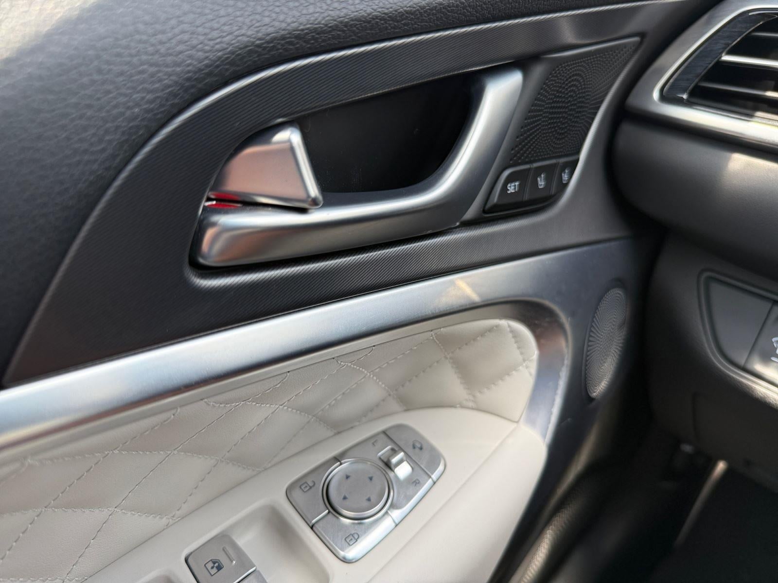 2025 Genesis G70 3.3T Sport Advanced