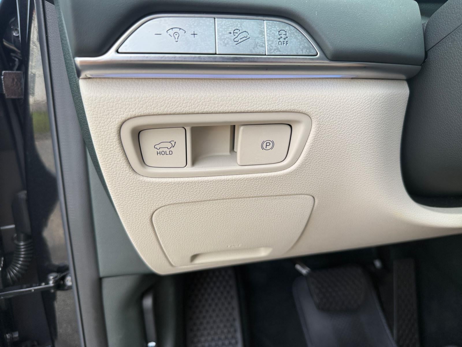2025 Genesis GV80 2.5T Standard