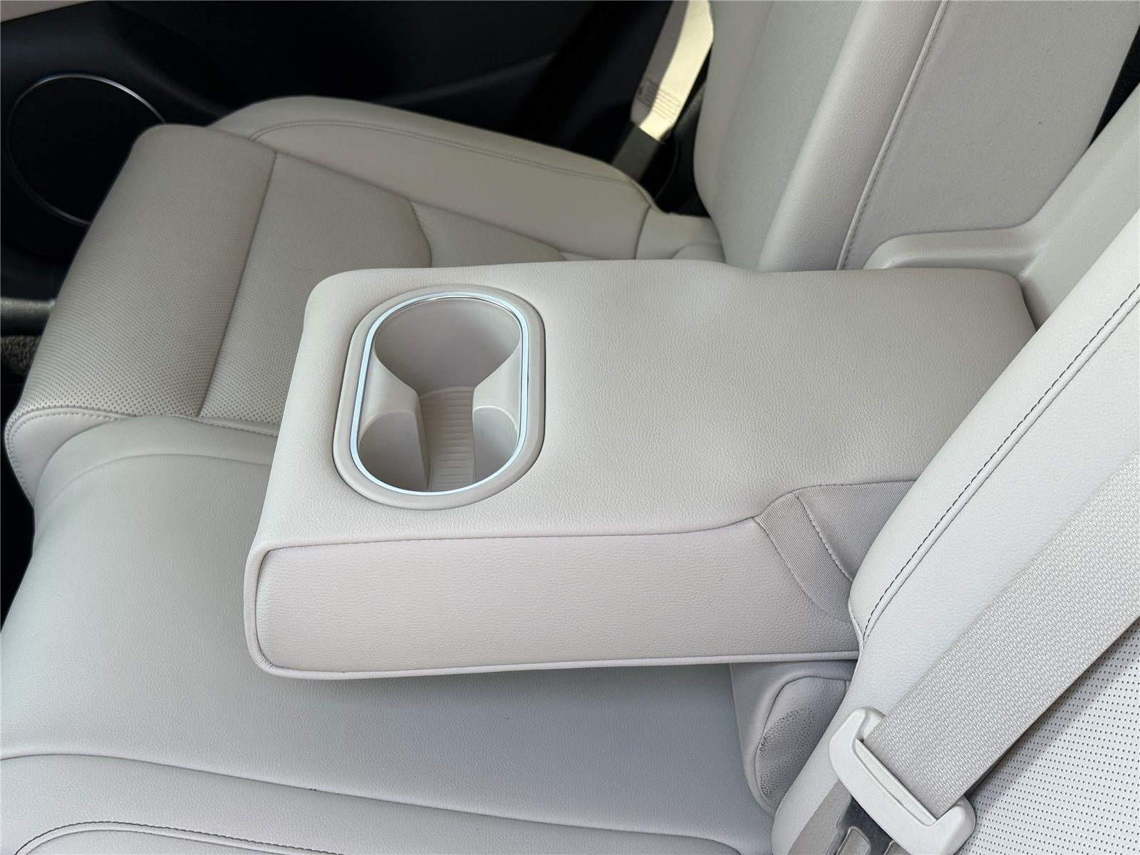 2022 Genesis GV70 2.5T