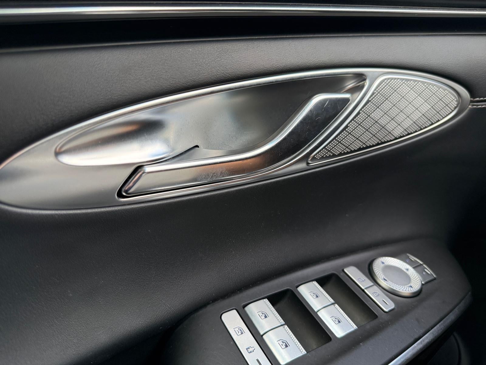 2025 Genesis GV70 2.5T