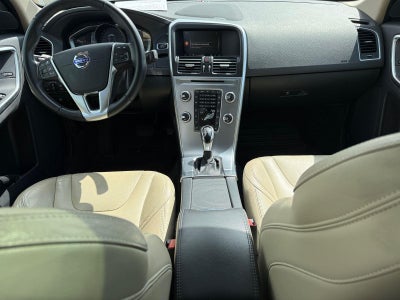 2017 Volvo XC60 Dynamic