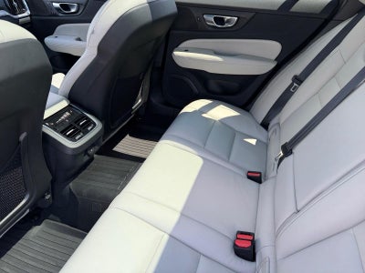 2024 Volvo V60 Cross Country Ultimate