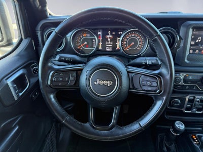 2020 Jeep Wrangler Unlimited Black and Tan