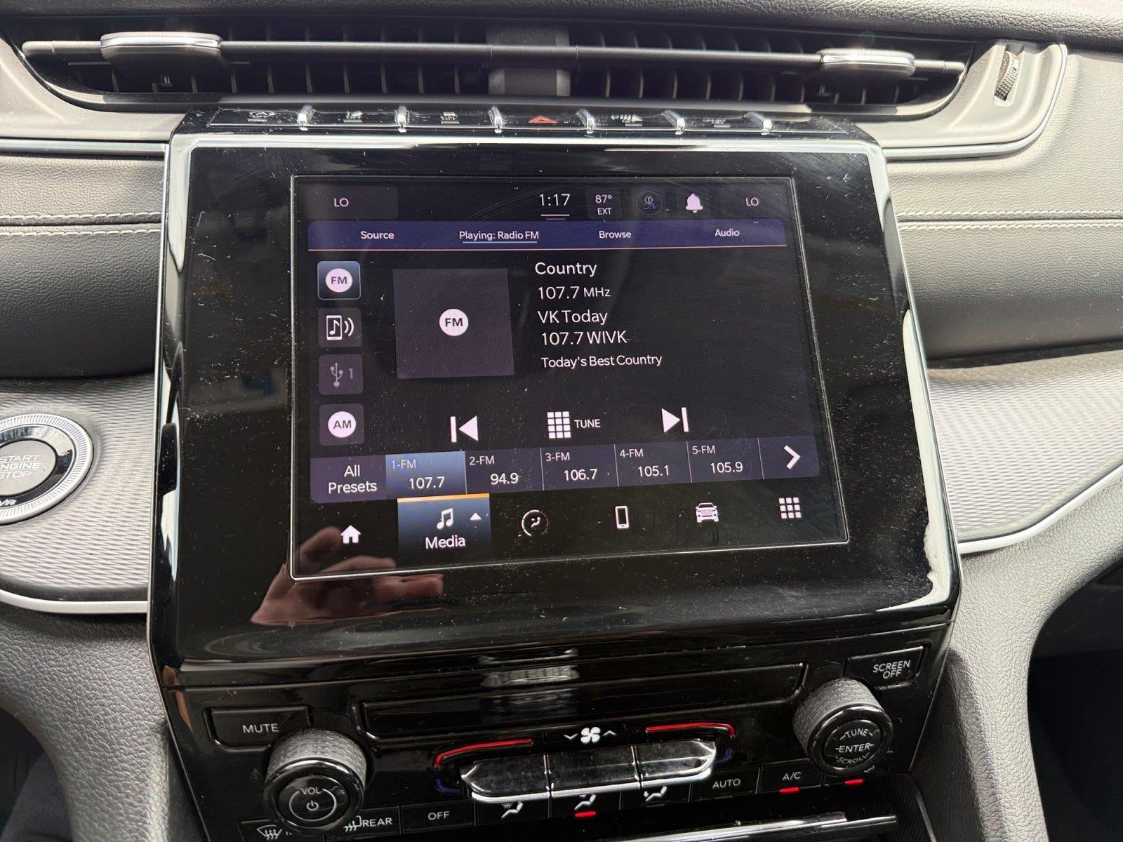 2024 Jeep Grand Cherokee Laredo