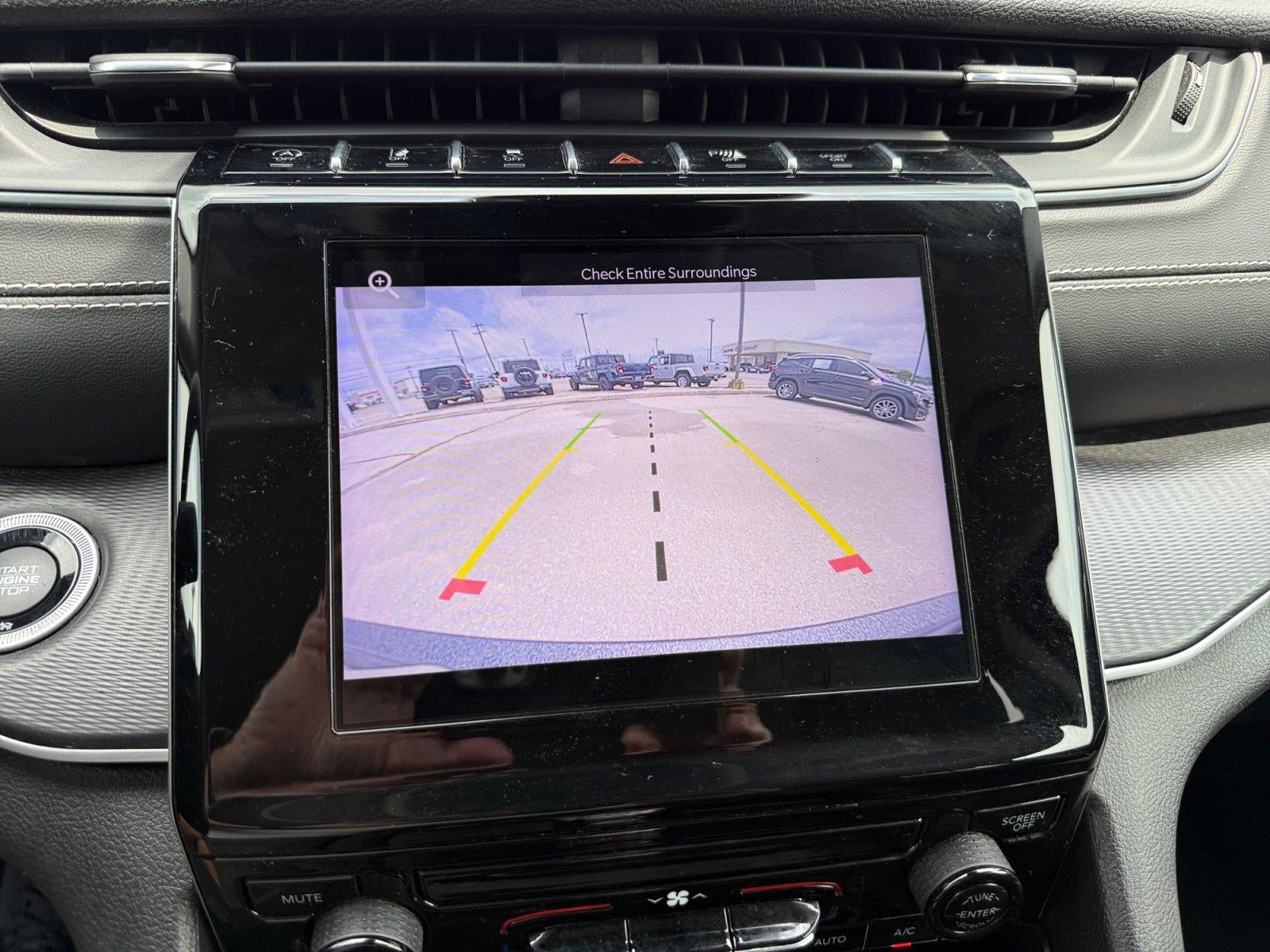 2024 Jeep Grand Cherokee Laredo