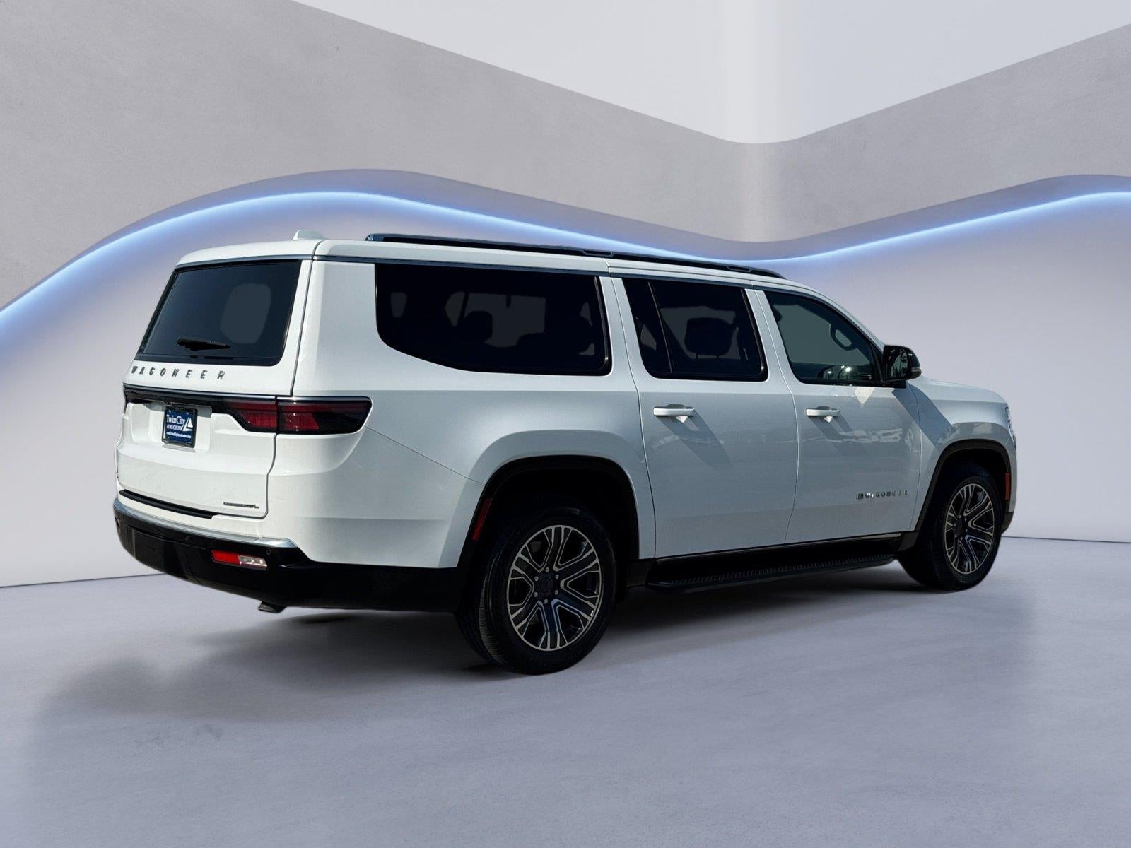 2023 Jeep Wagoneer L Series II