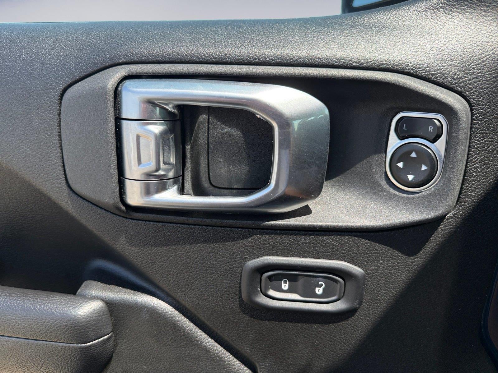 2025 Jeep Gladiator Nighthawk