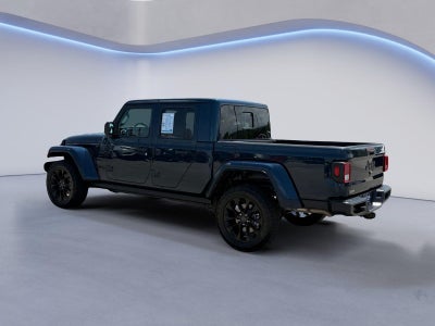 2025 Jeep Gladiator Nighthawk