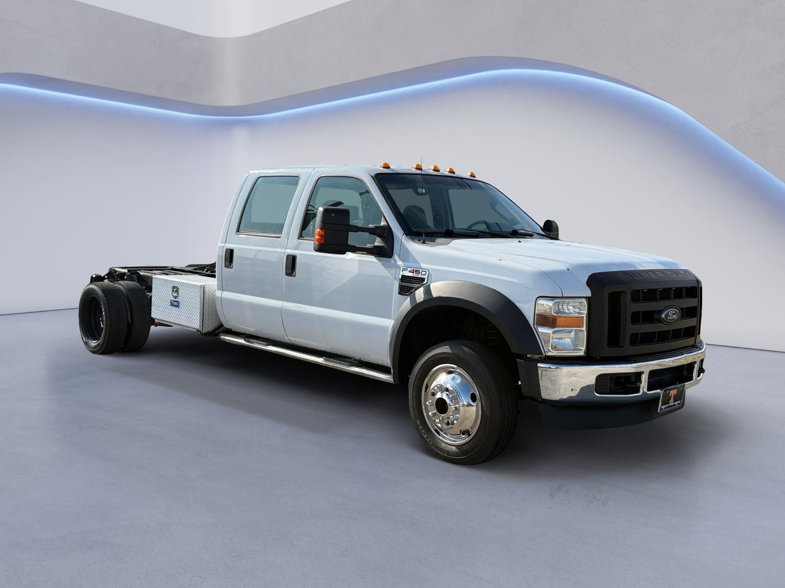 2009 Ford Super Duty F-450 DRW XL