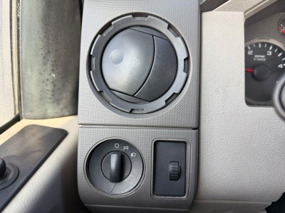 2009 Ford Super Duty F-450 DRW XL