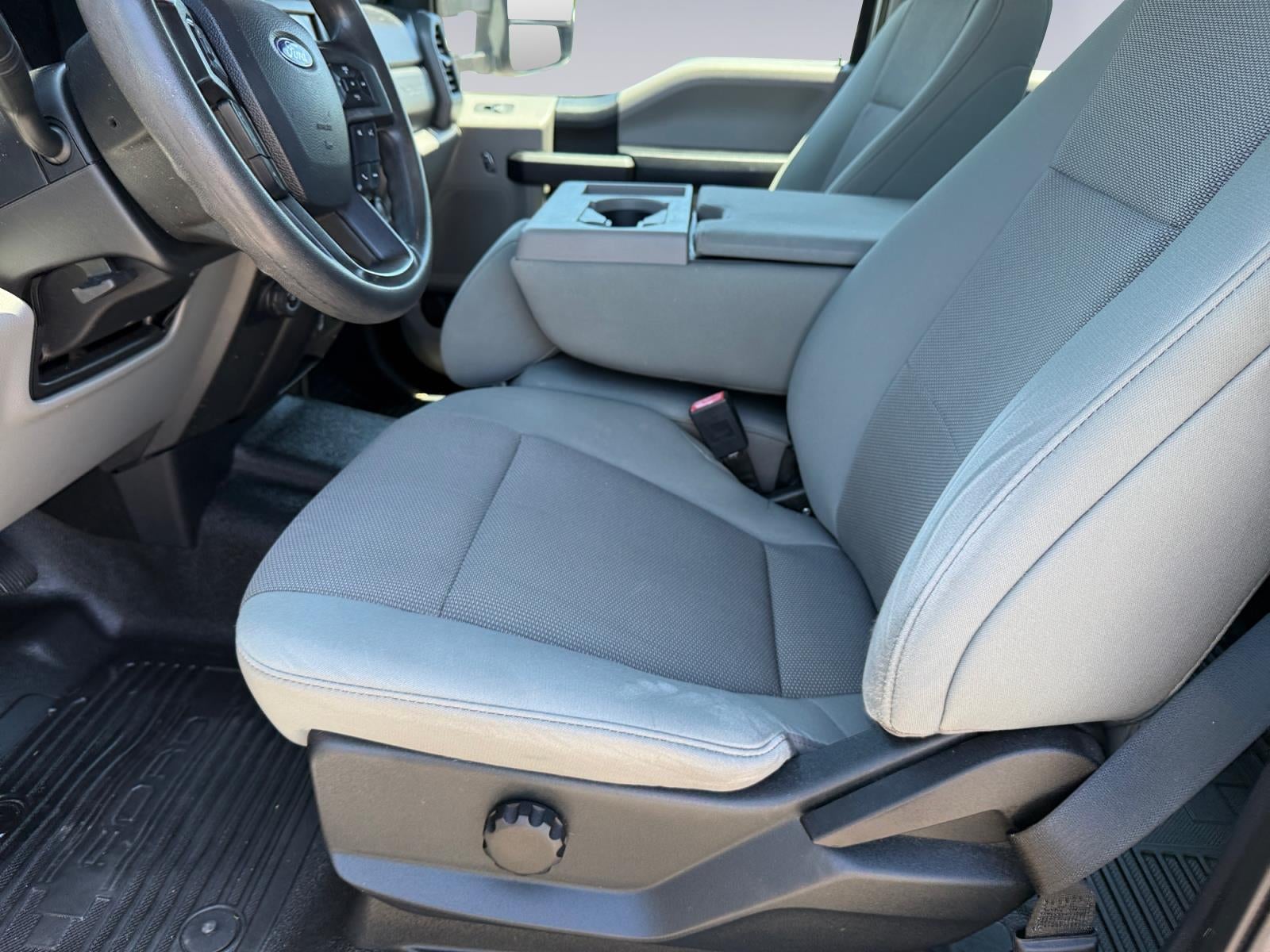2020 Ford F-350 Base