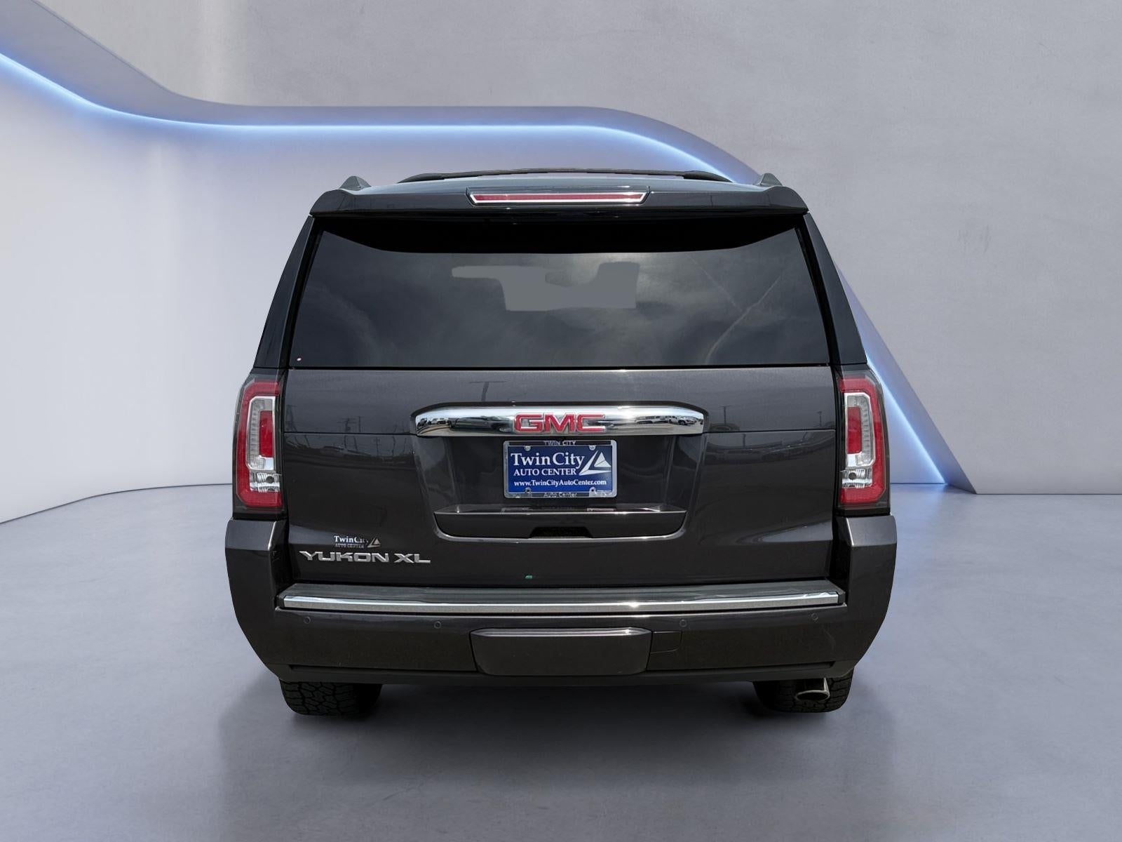 2017 GMC Yukon XL Denali