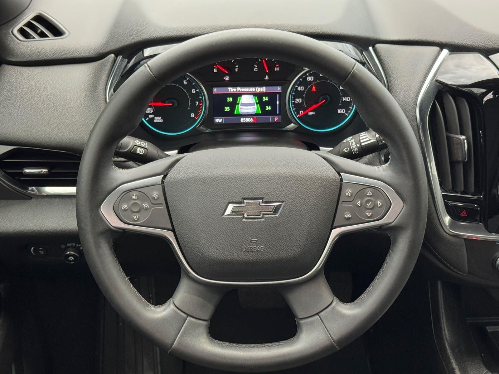 2023 Chevrolet Traverse LT Cloth