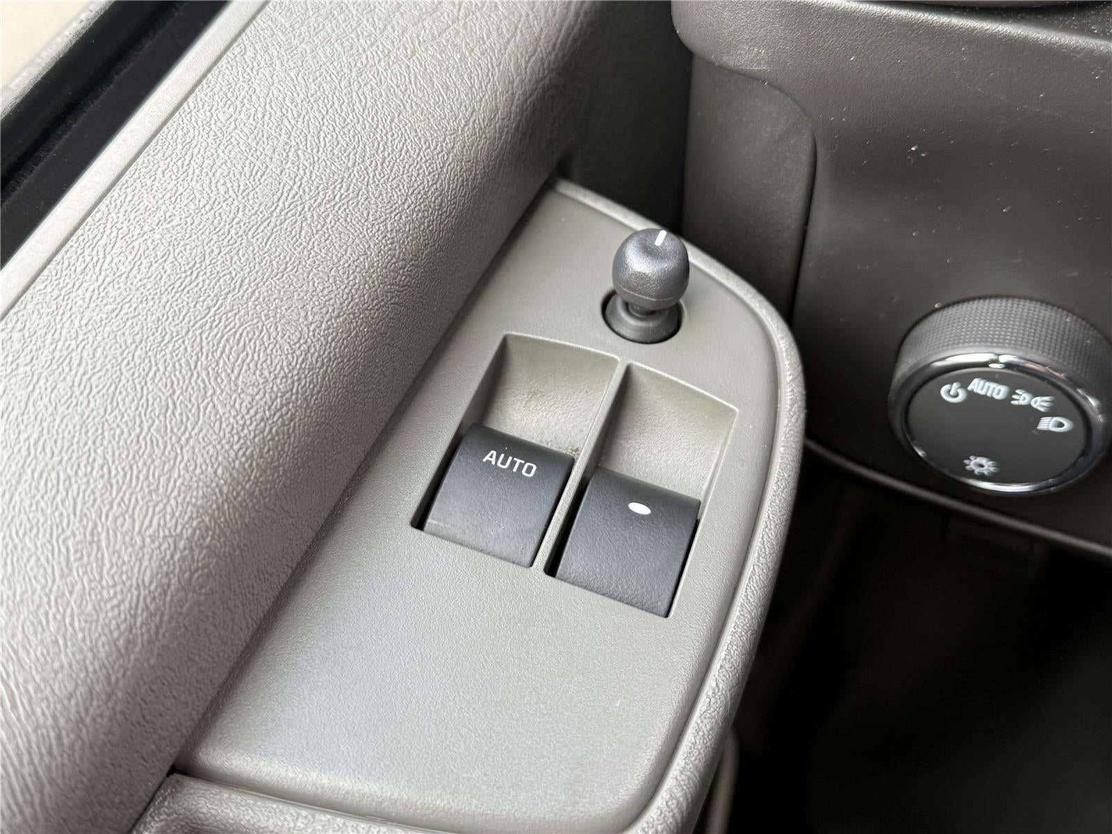 2023 GMC Savana Cargo Van CARGO