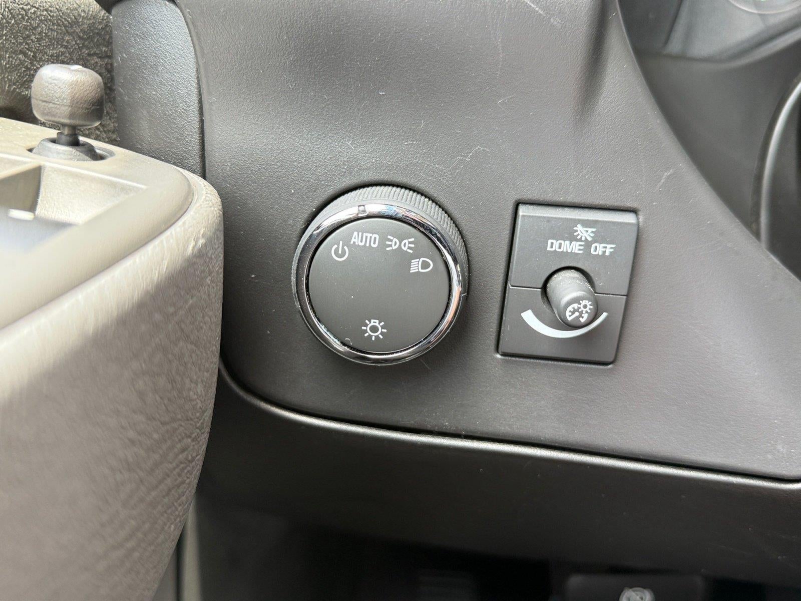 2025 GMC Savana Cargo Van CARGO