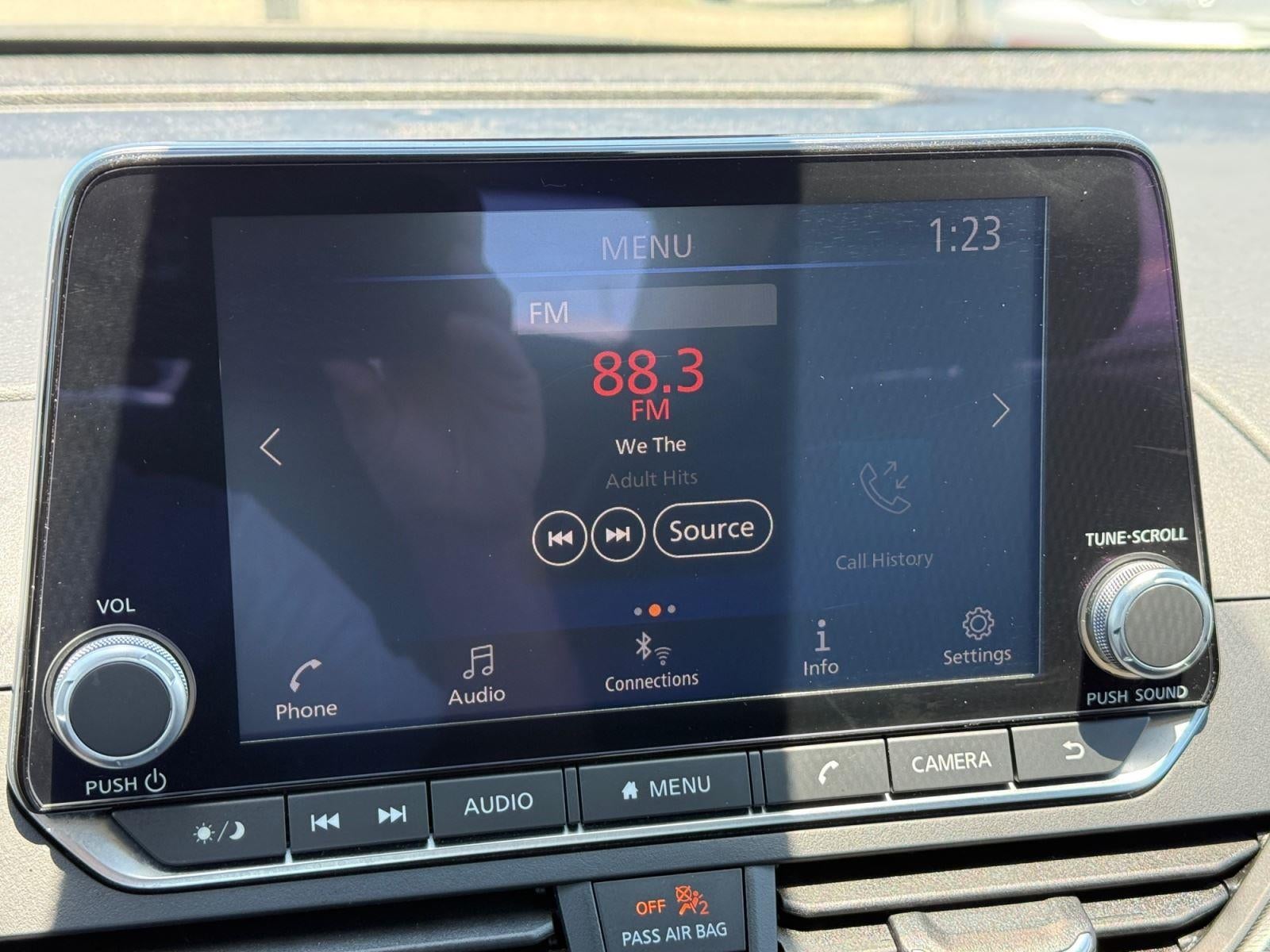 2025 Nissan ALTIMA SR