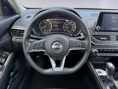 2023 Nissan ALTIMA SV