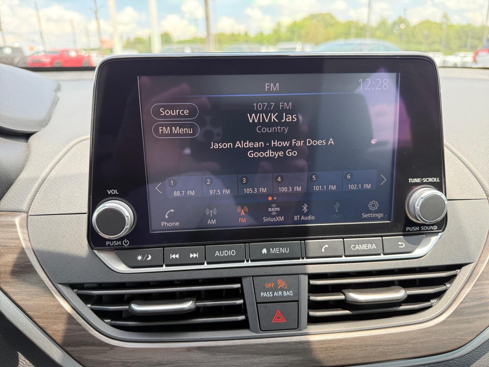 2025 Nissan Altima 2.5 SV's photo