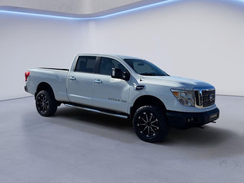 2017 Nissan Titan XD SV