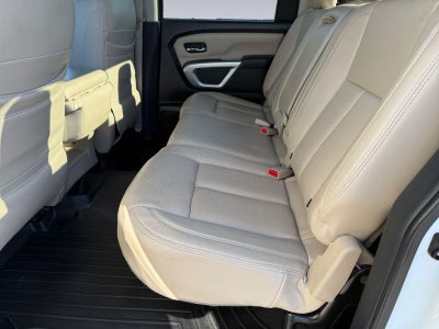 2017 Nissan Titan XD SV