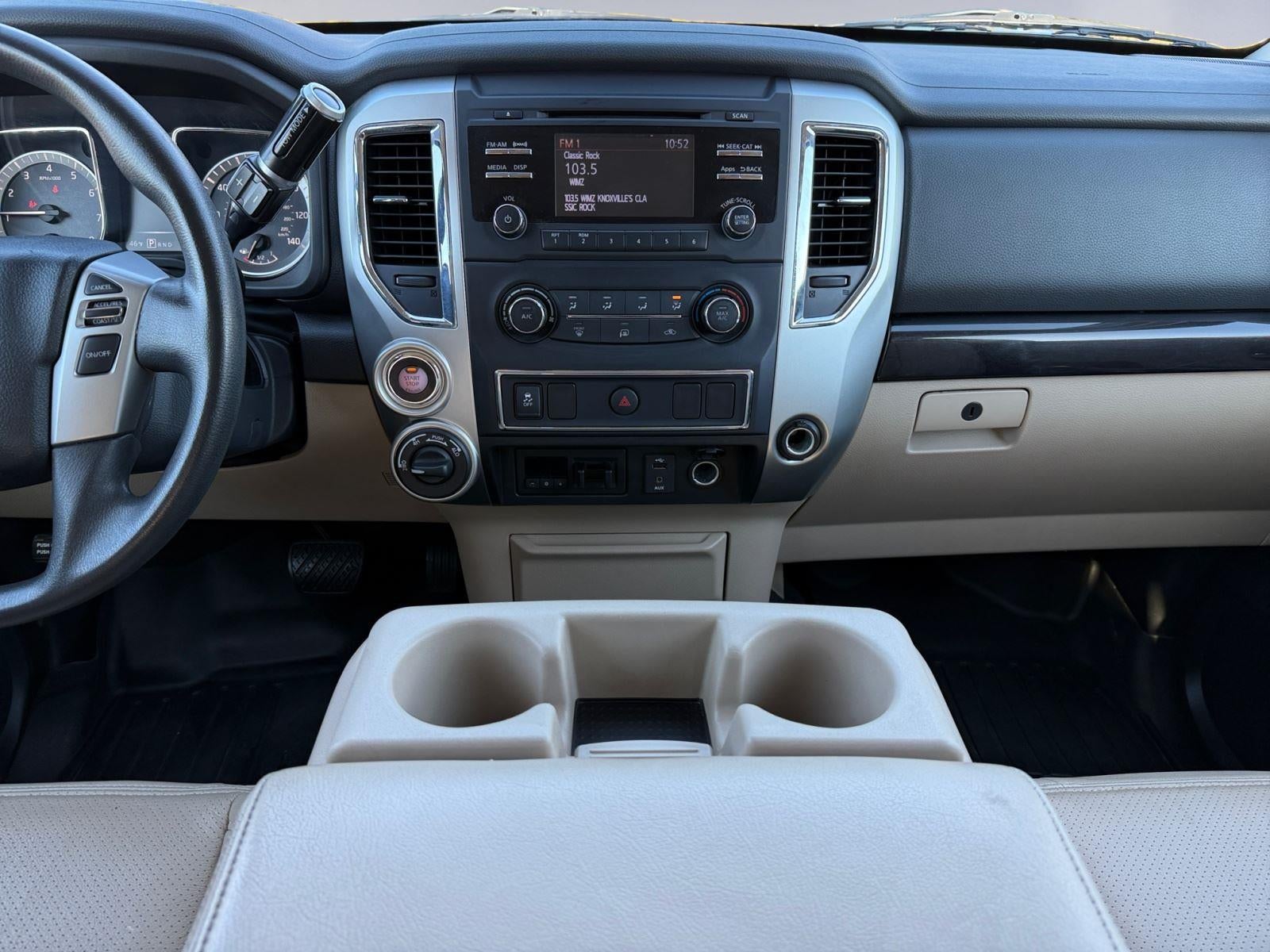 2017 Nissan Titan XD SV