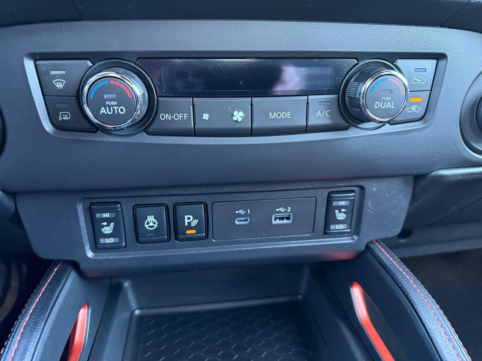 2023 Nissan FRONTIER Base