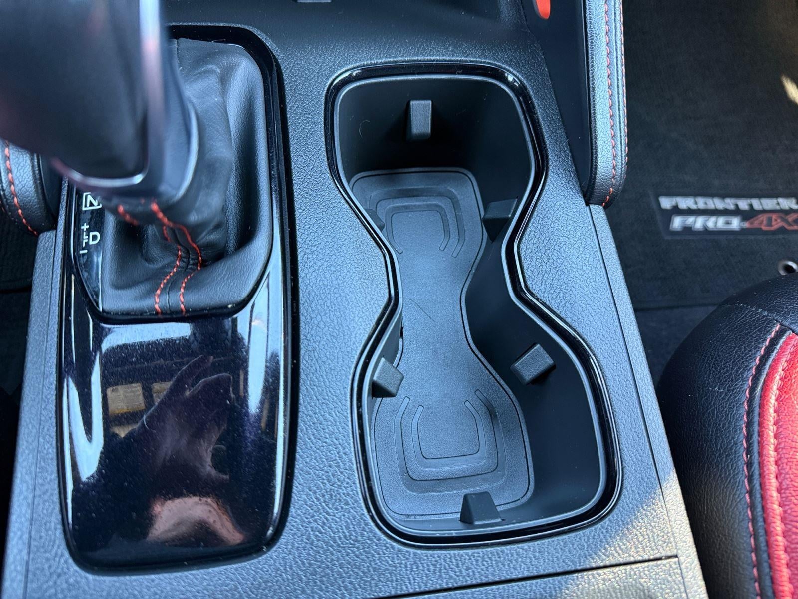 2023 Nissan FRONTIER Base