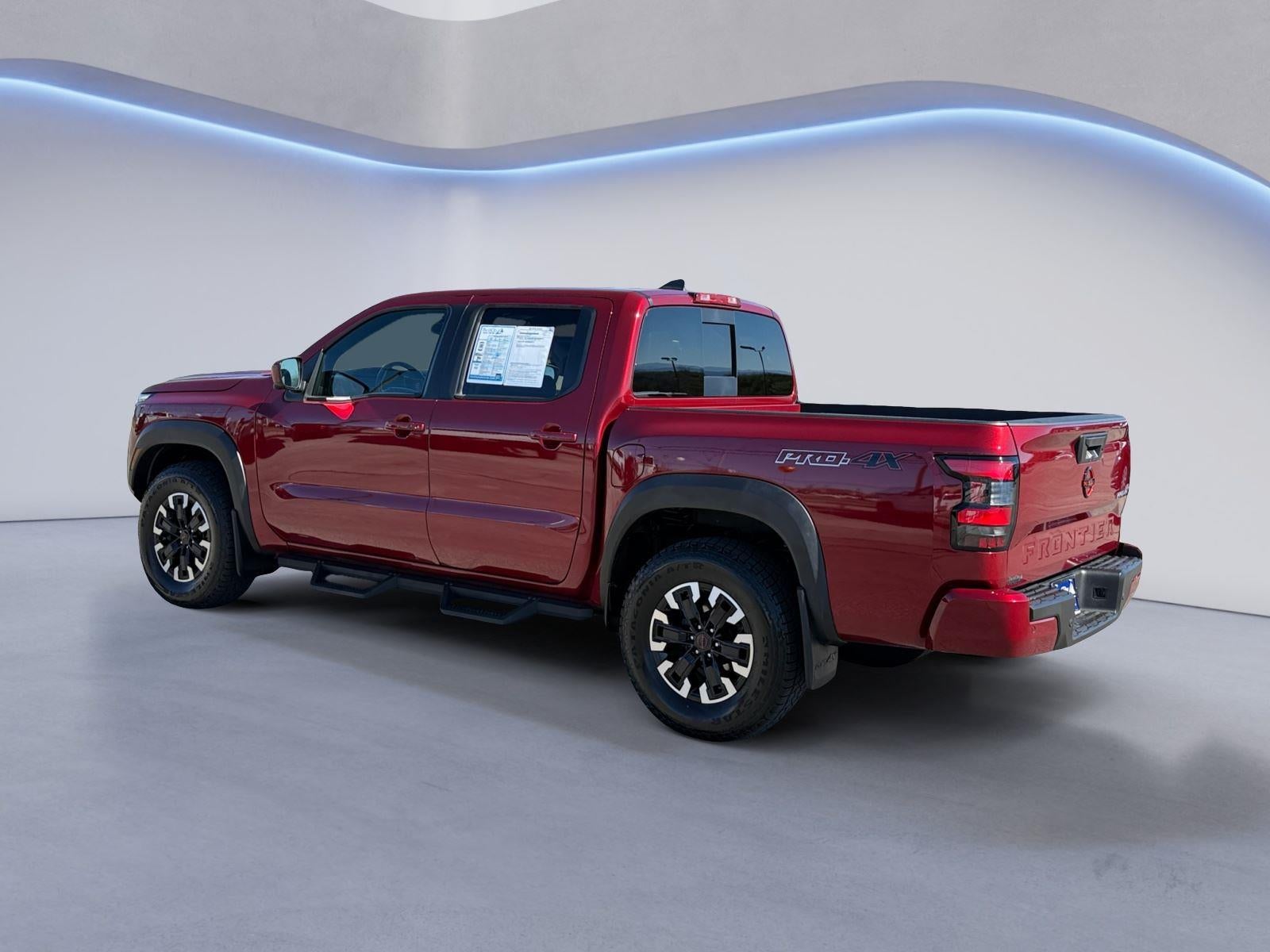 2023 Nissan FRONTIER Base